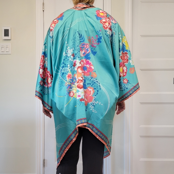 FLYING TOMATO Kimono - Picture 3 of 5